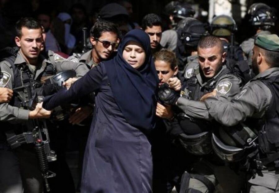 سپر انسانی کردن یک خانم اسیر فلسطینی